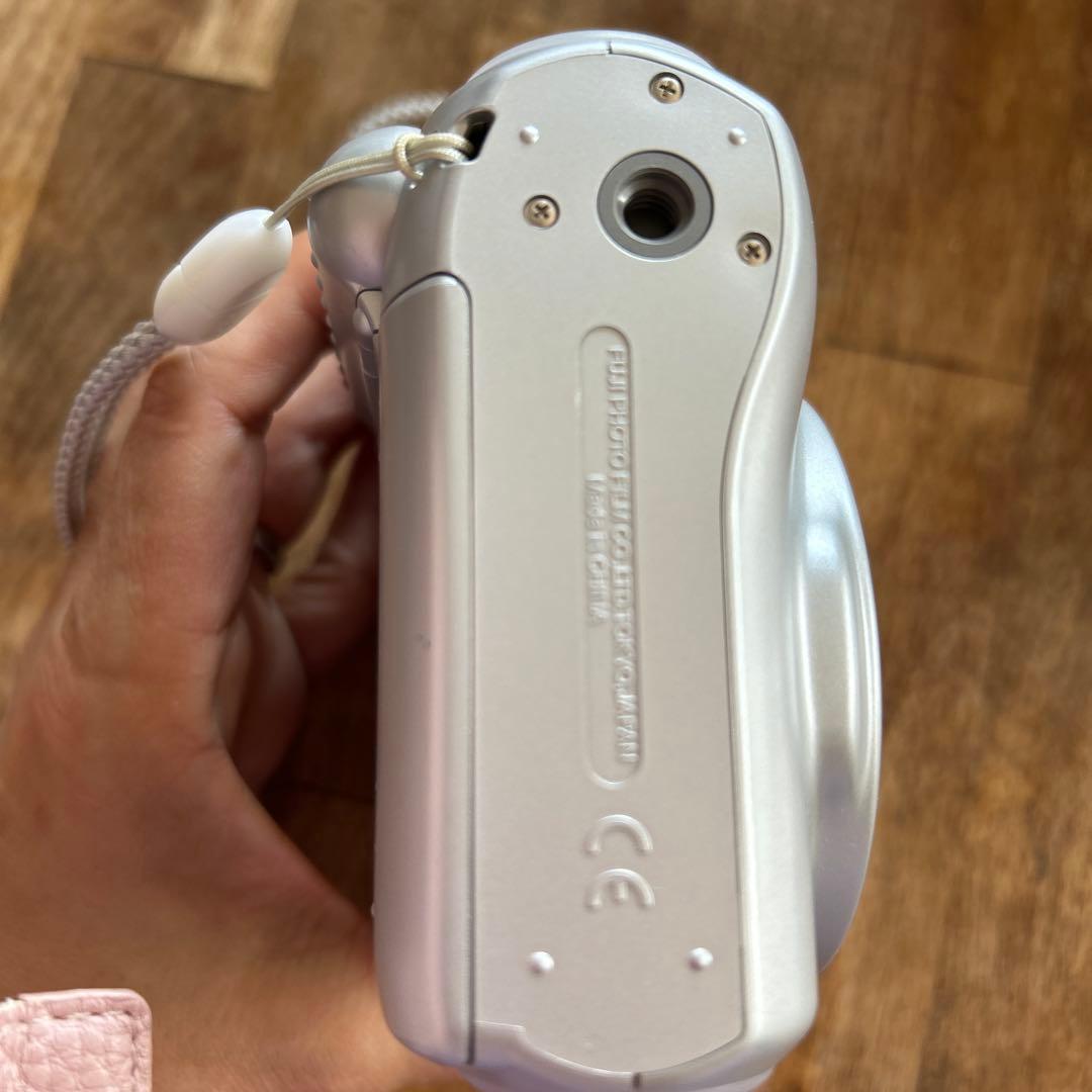 富士フィルム チェキ instax mini 50 シルバー インスタントカメラ