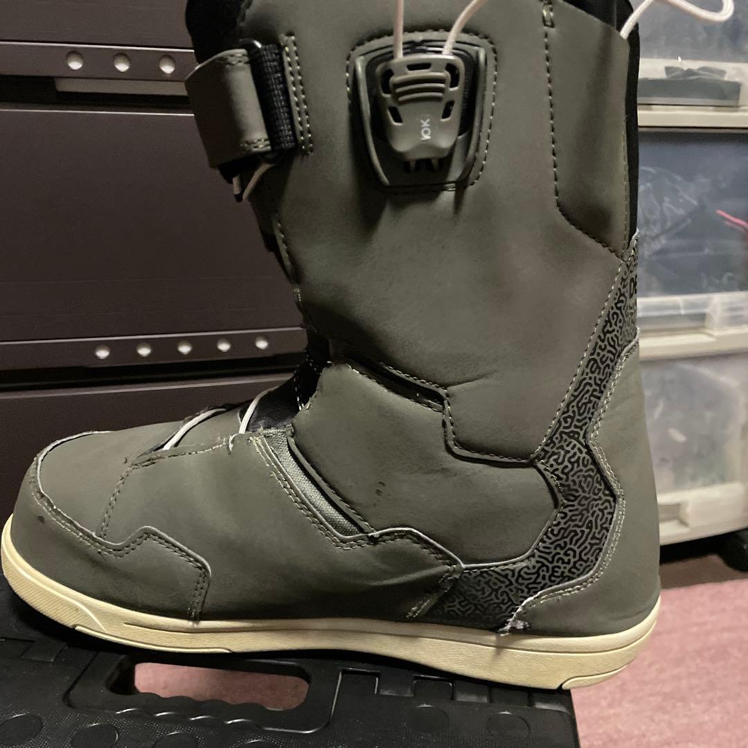 DEELUXE 23-24 27cm REVOLTゴーグル、グローブセット