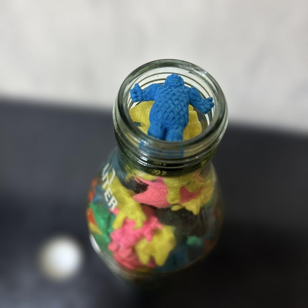 ウルトラ怪獣消しゴム フィギュア コカコーラ1リットル瓶詰め 当時物 昭和レトロ