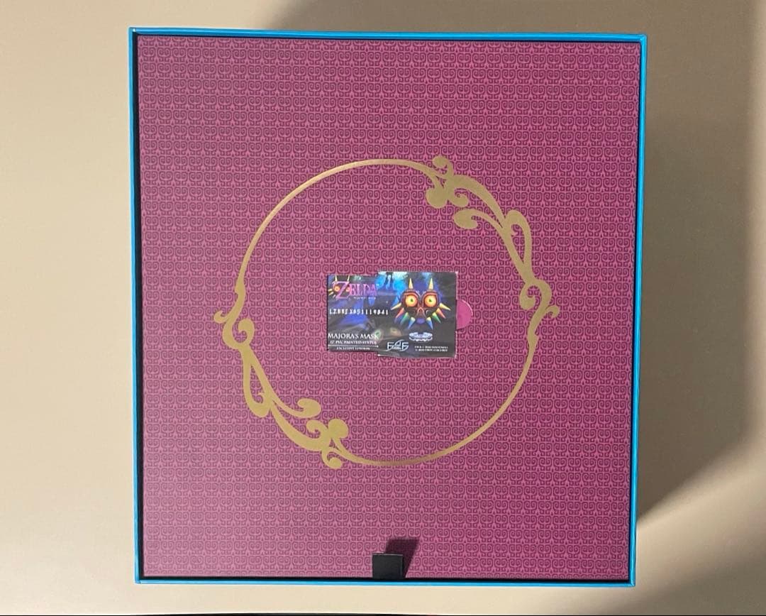 【新品未使用】輸入版 ムジュラの仮面 Exclusive Edition ゼルダ