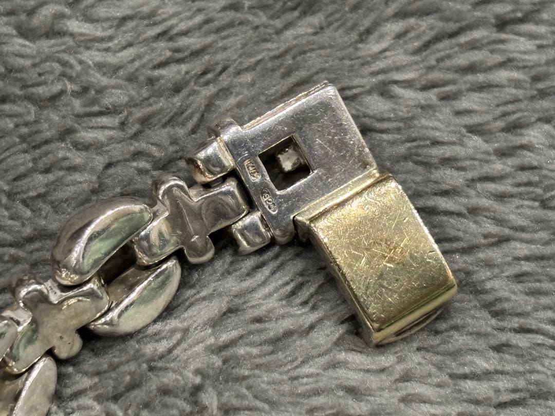 GUCCI シルバーブレスレット