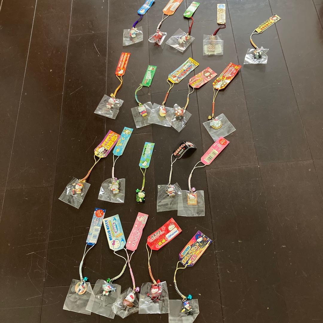 お値下げ　ご当地キティ　根付　20個おまとめ