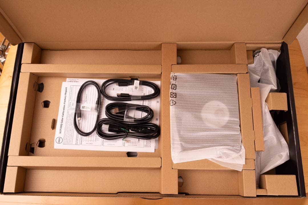 DELL U2720Q 4K デジタルハイエンドモニター