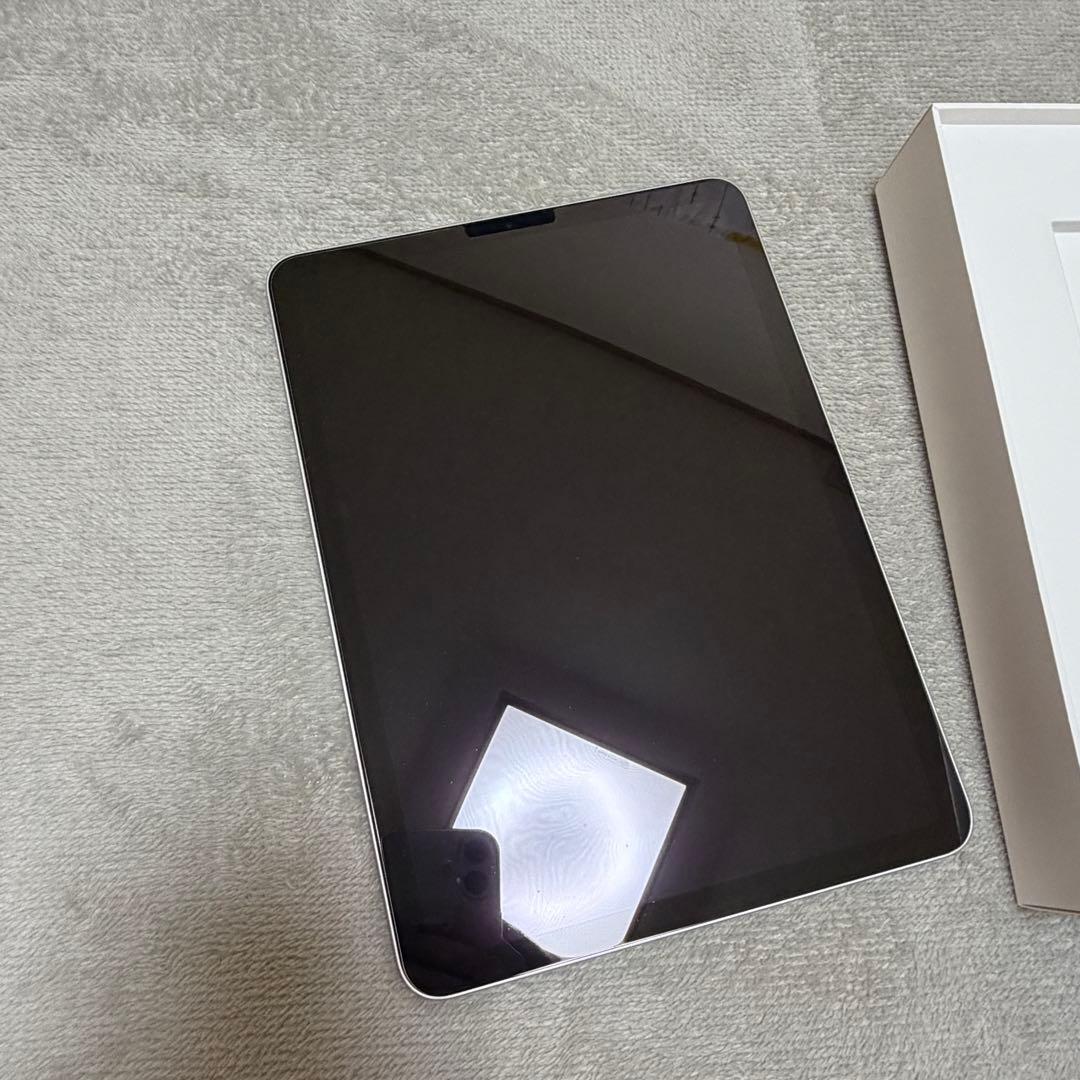 iPad Air 第15世代 スターライト 本体