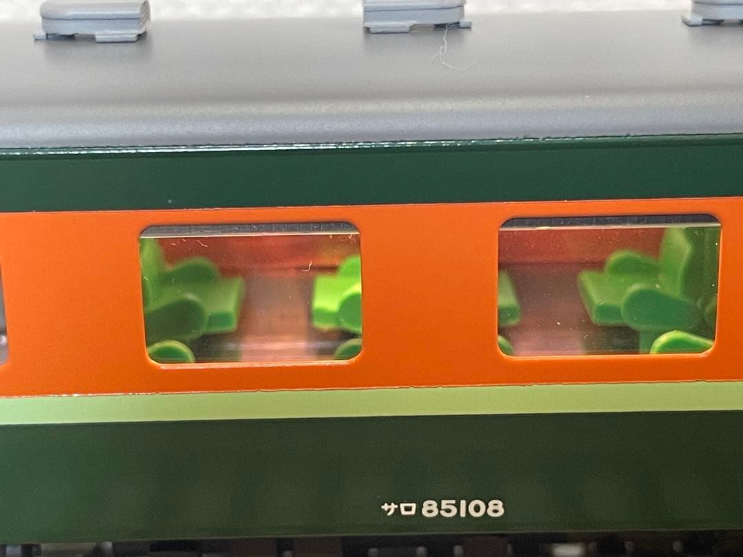 エンドウ HOゲージ鉄道模型 国鉄80系直流電車サロ85 300番台淡緑帯車