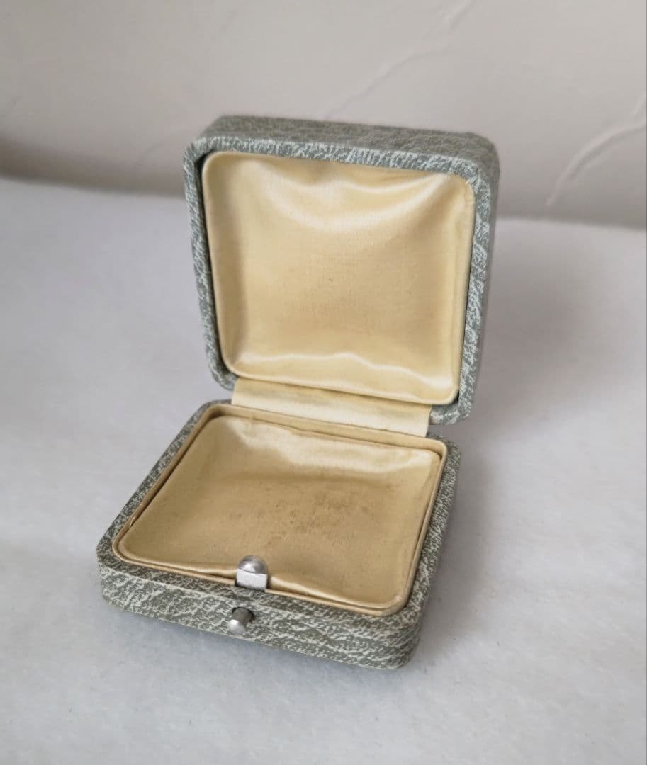 アンティーク　ジュエリーボックス　ジュエリーケース