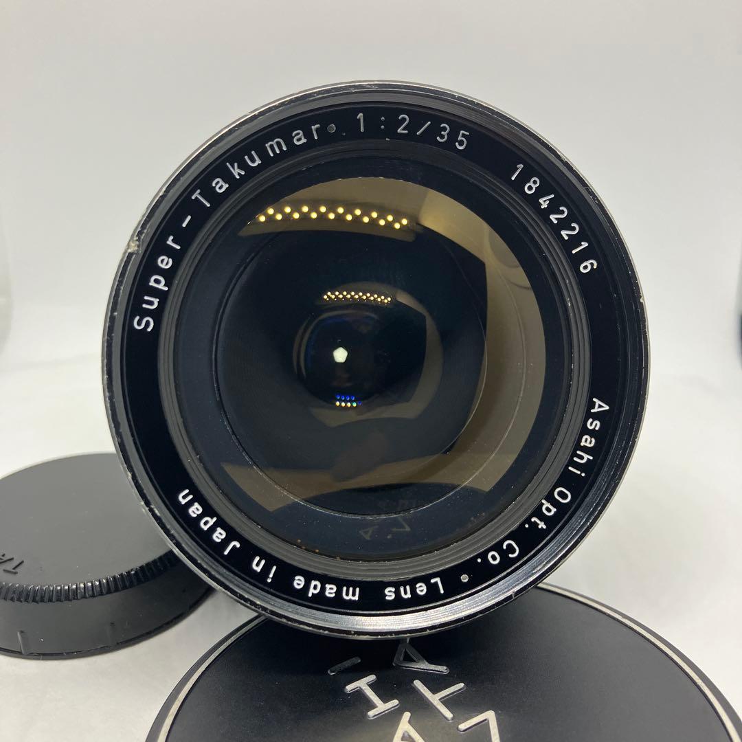 Super Takumar 35mm F2 前期型になります。