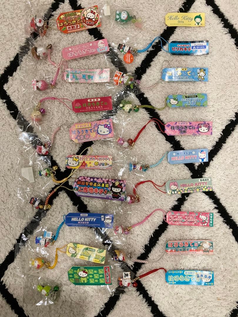 ハローキティ　根付け　115個　まとめ売り