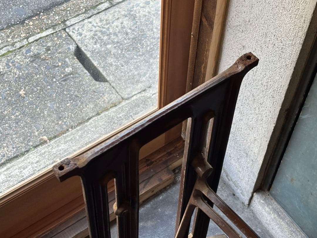 ブラザー brother ミシン脚 作業台やテーブルの脚に