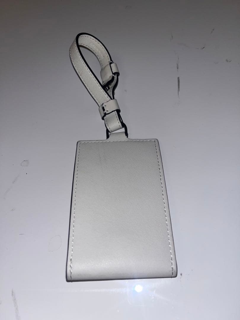 ベルルッティ ネームタグ ホワイト トートバック トゥジュール