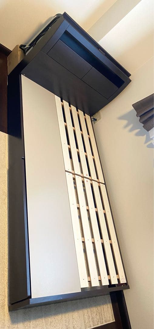 【直接引き取り、解体済み】ニトリ ベッドフレーム シングル　コンセント付　収納有