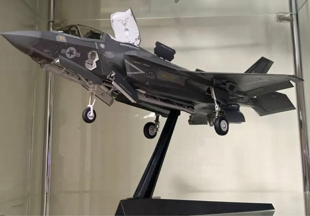 F-35B 1/48 垂直着陸状態