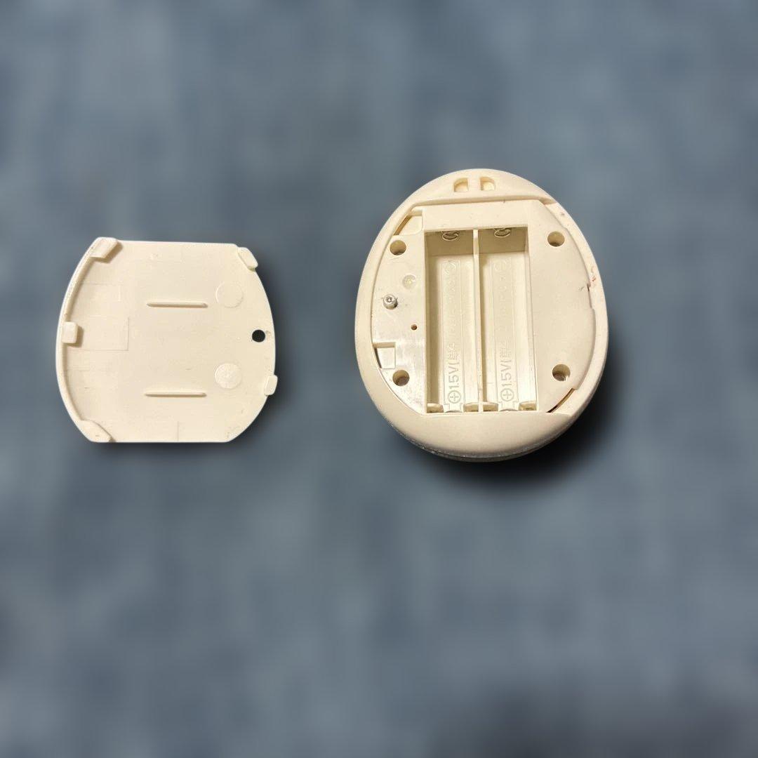 たまごっち TAMAGOTCHI 4U ホワイト 白　ピンクスノー