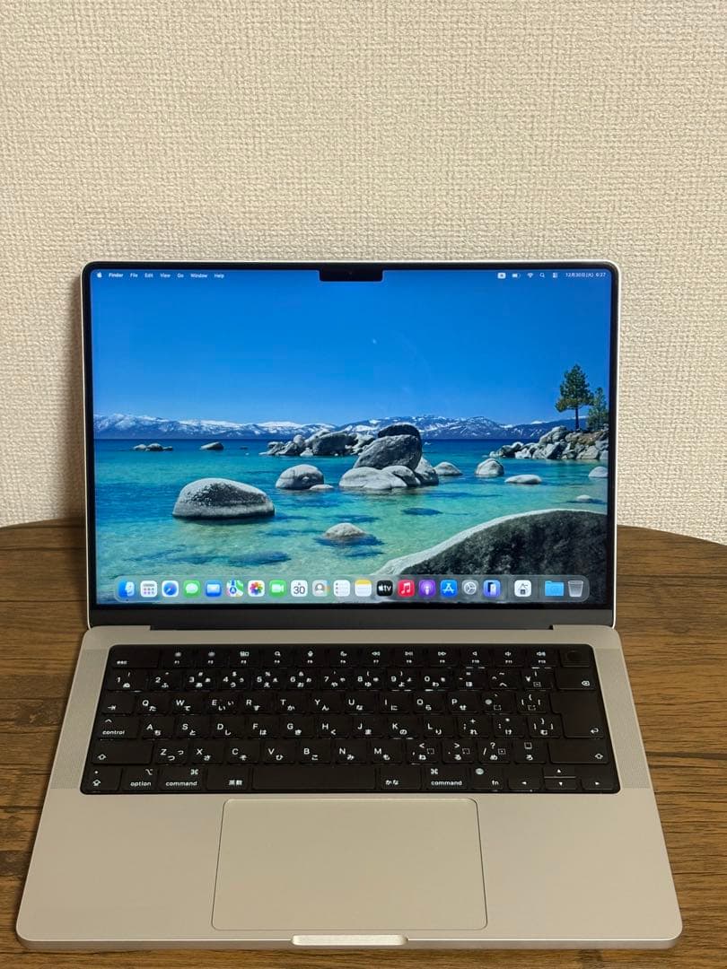 MacBook Pro 2021 M1 Pro 16GB/512GB 14インチ
