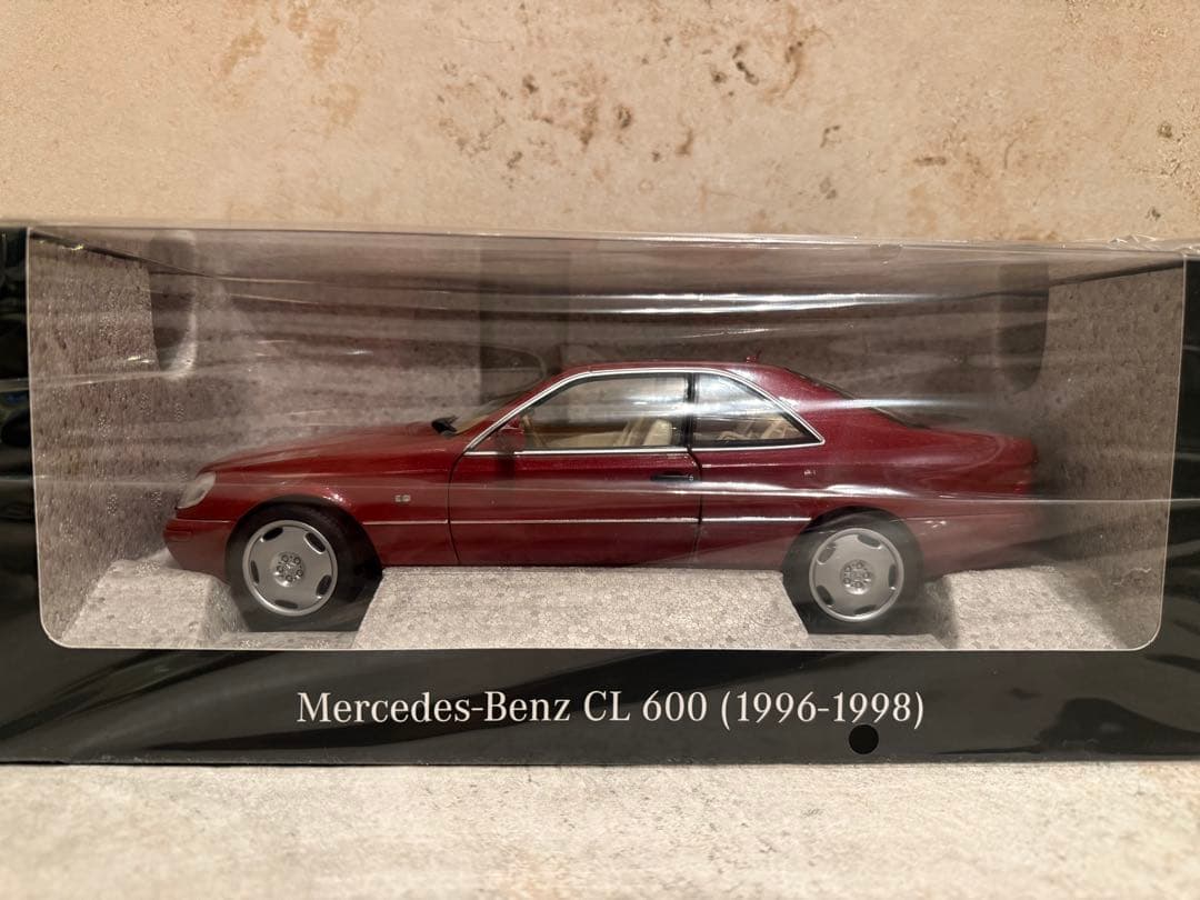 ミニカー Mercedes-Benz CL 600 (1996-1998) 1/18