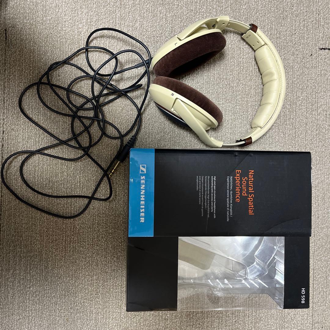 ヘッドホン Sennheiser HD 598