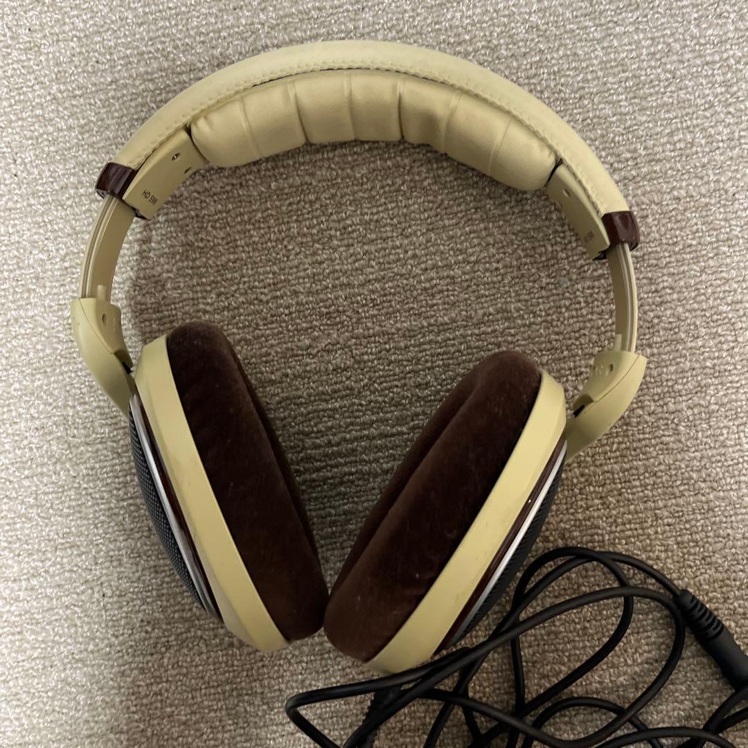 ヘッドホン Sennheiser HD 598