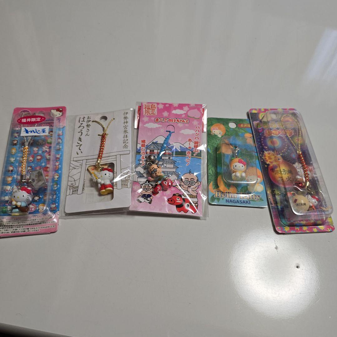 ご当地キティ　まとめ売り80個