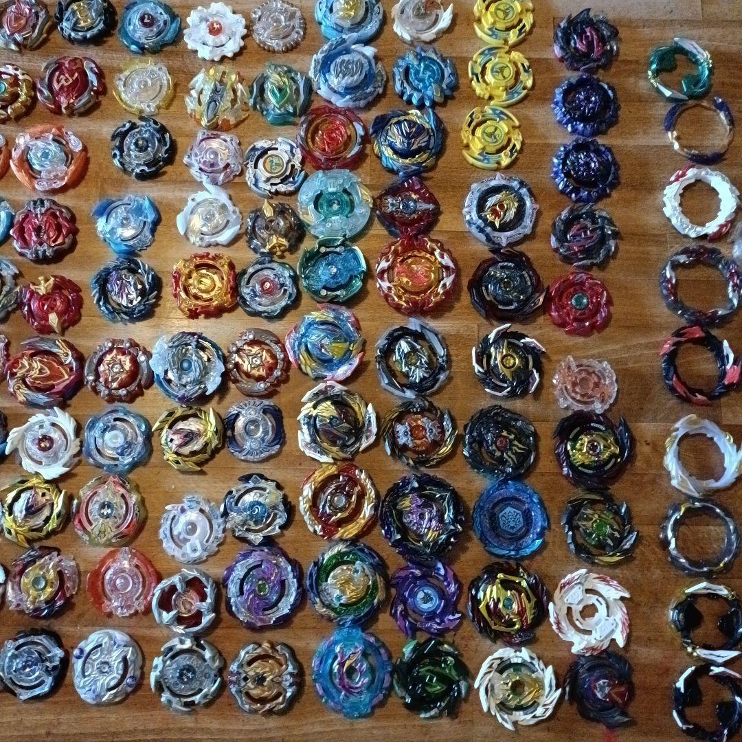 みな様。ベイブレードバースト卒業セット