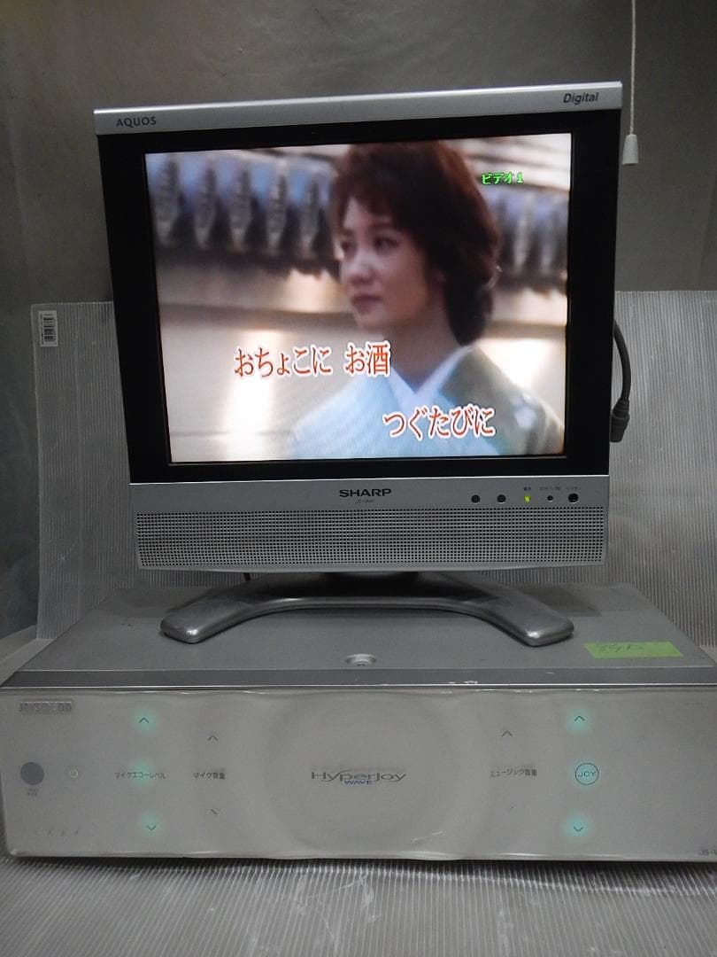 ジョイサウンドカラオケ機　JS-W1 mic　RCAvideoコード付き