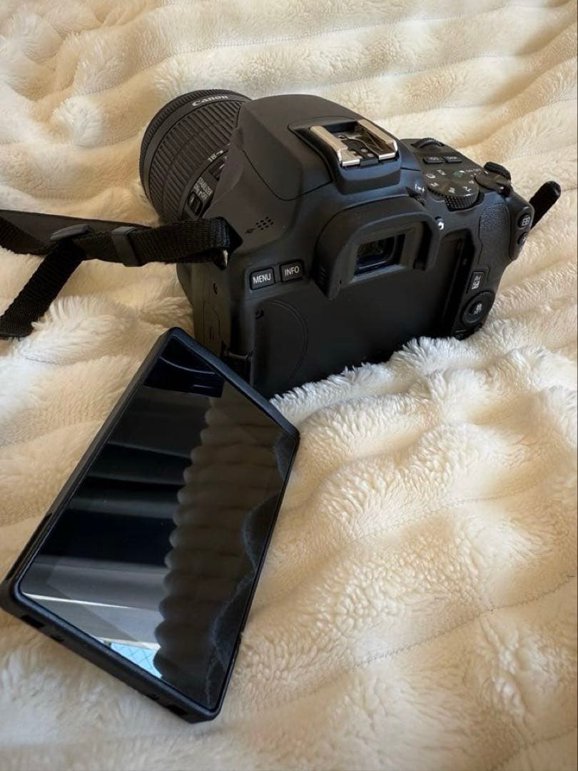 Canon eos kiss x10 ダブルズームキット