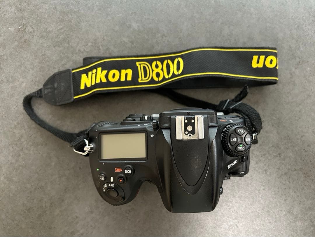 値下げ中！Nikon一眼レフ D800 動作確認済み 純正カメラストラップつき