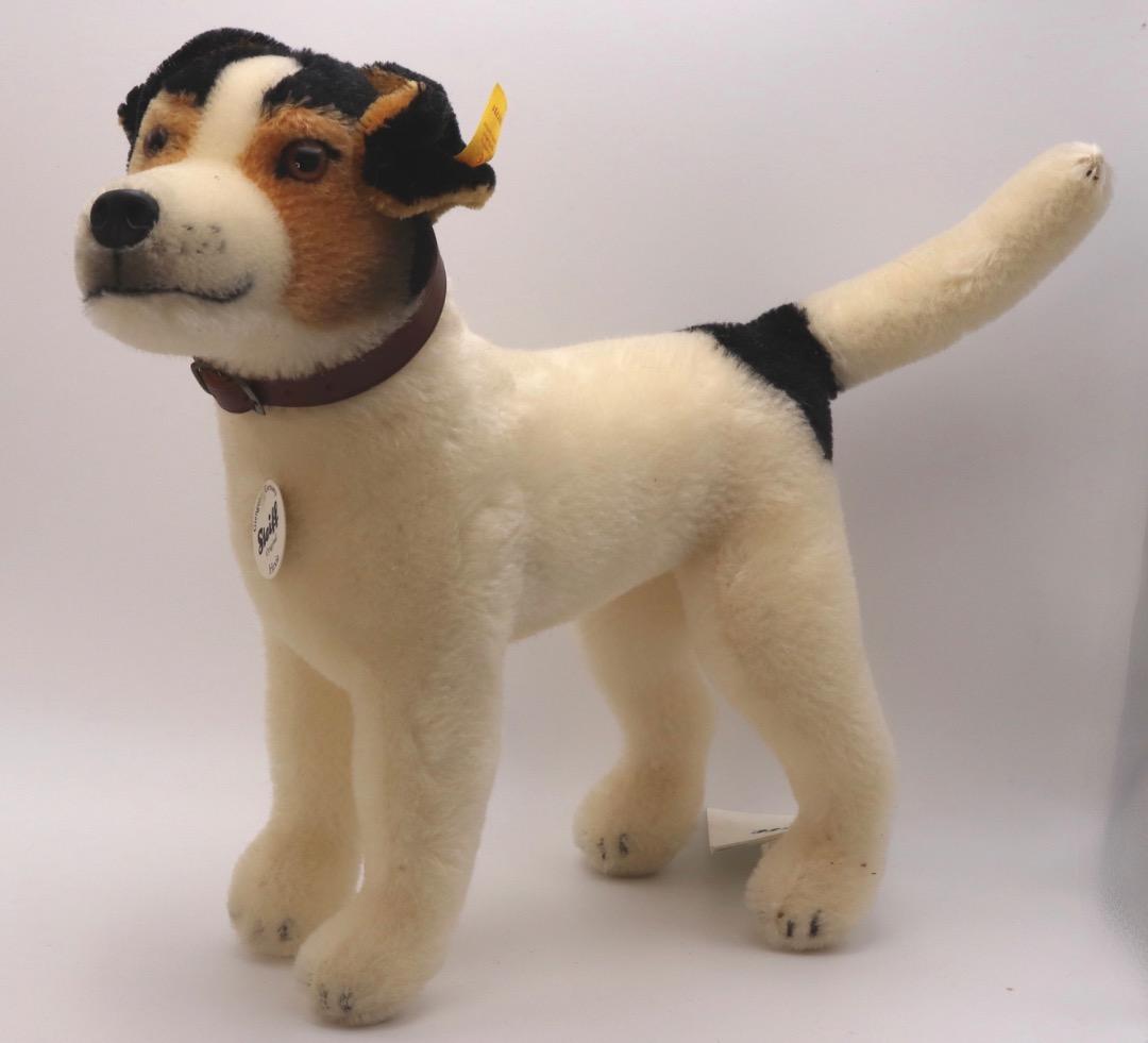 Steiff ジャックラッセル・テリア 犬のぬいぐるみ