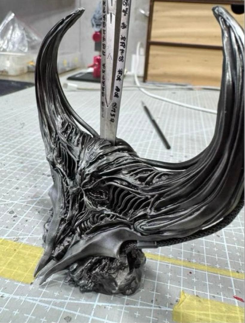 dlxオプトマスプライム　老八製　 剣のスダンド