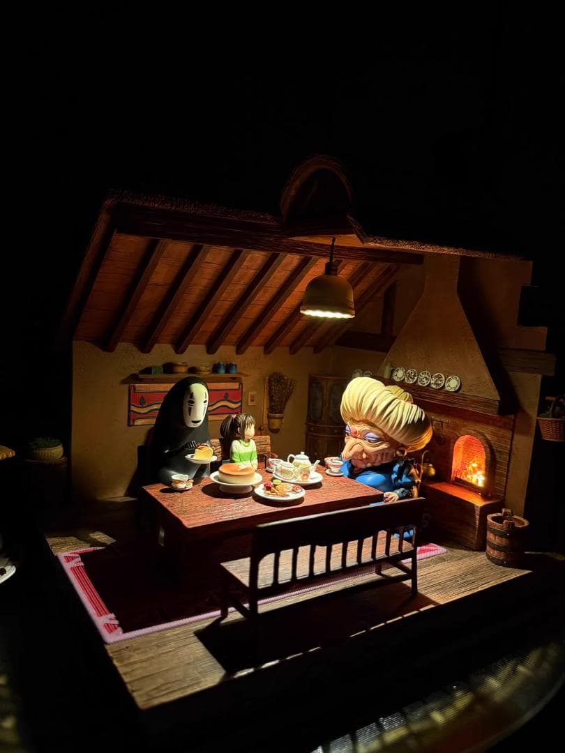 千と千尋の神隠し 銭婆の家でのお茶会 樹脂 彫刻 フィギュア