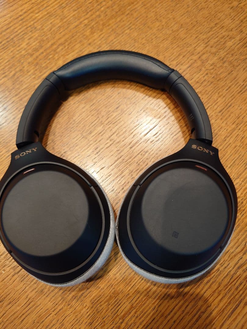 SONY WH-1000XM4　ブラック