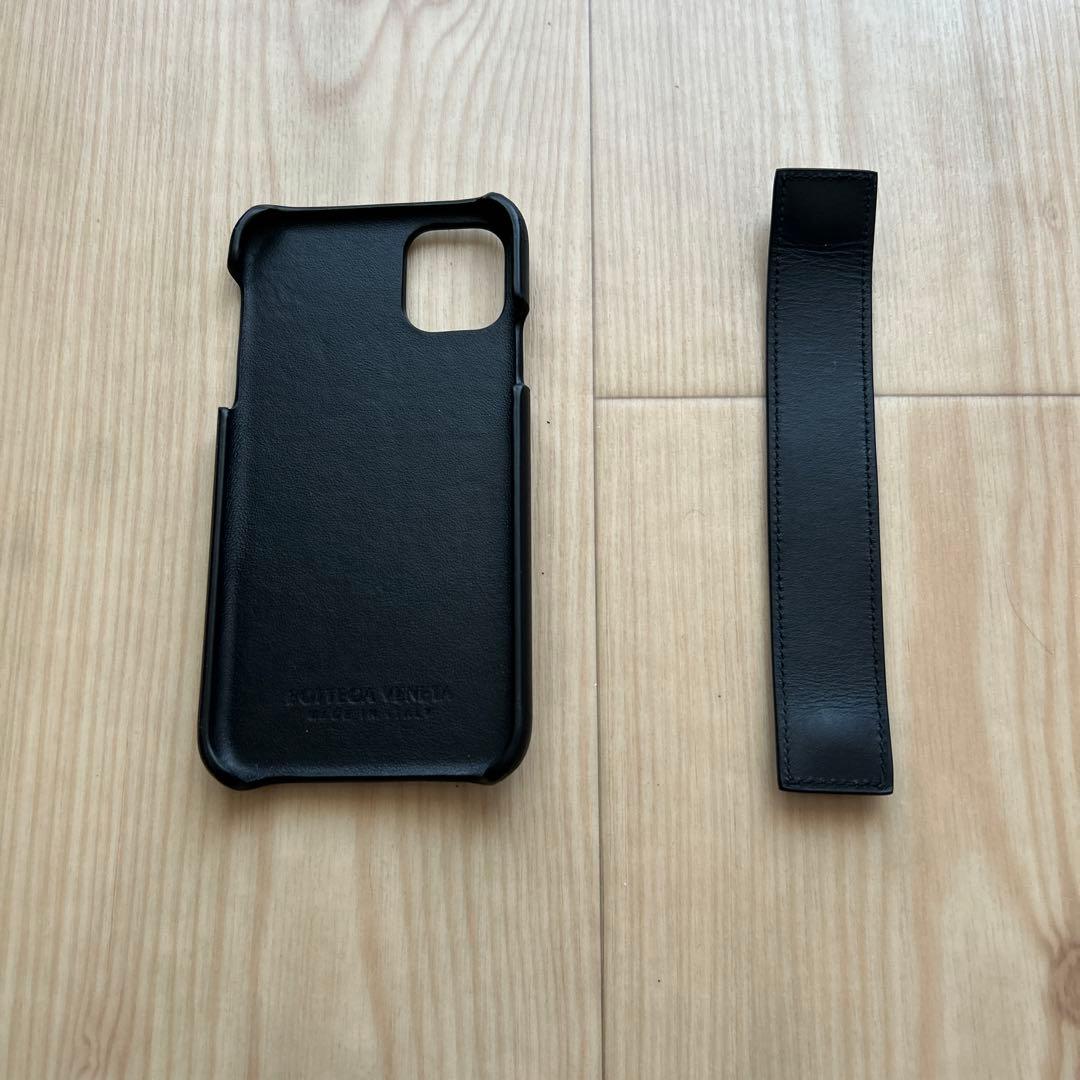 lily　iPhone11ケース