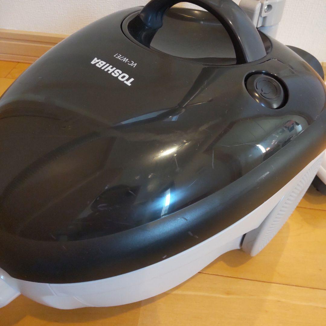 【TOSHIBA】紙パック式クリーナー 掃除機 VC-W7E1(K)2018年製