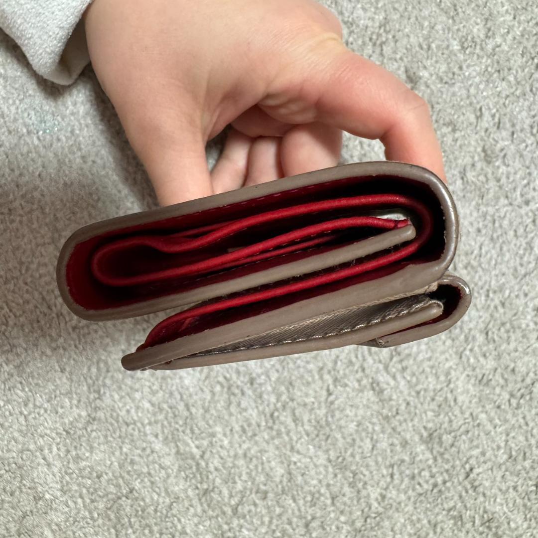 PRADA　 サフィアーノレザー 三つ折り財布 ピンクベージュ