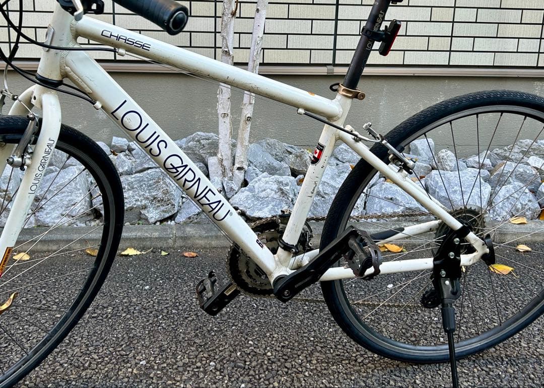 ルイガノ シャッセ 700c ホワイト 引き取り限定