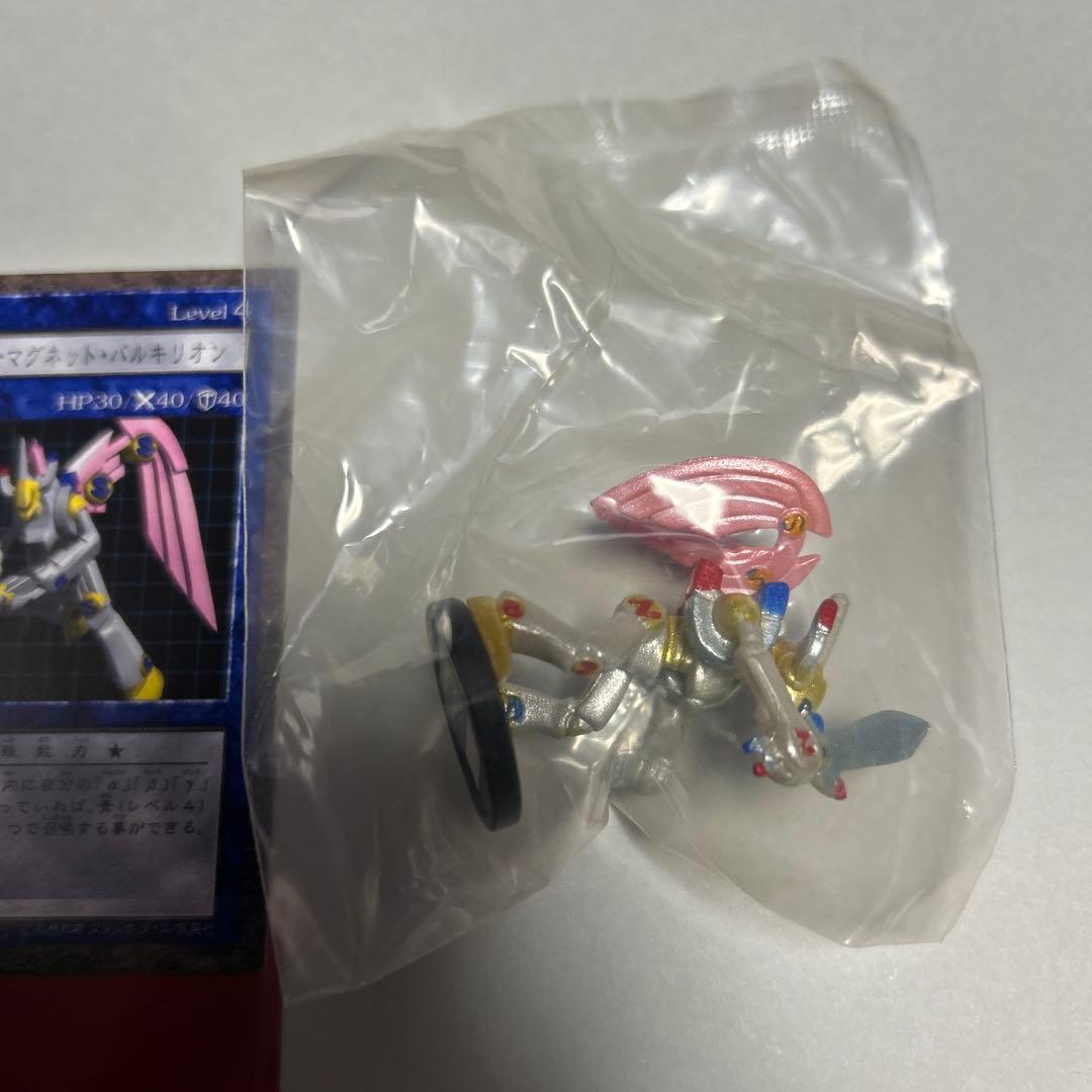 遊戯王　ダンジョンダイスモンスターズ　マグネットヴァルキリオン　フィギュア