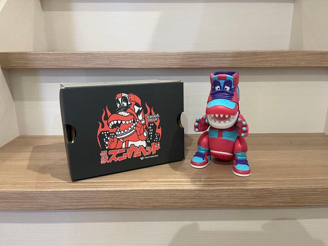h*8様 TOKYOGUNS 怪獣スニーカーヘッド　ローズカラー