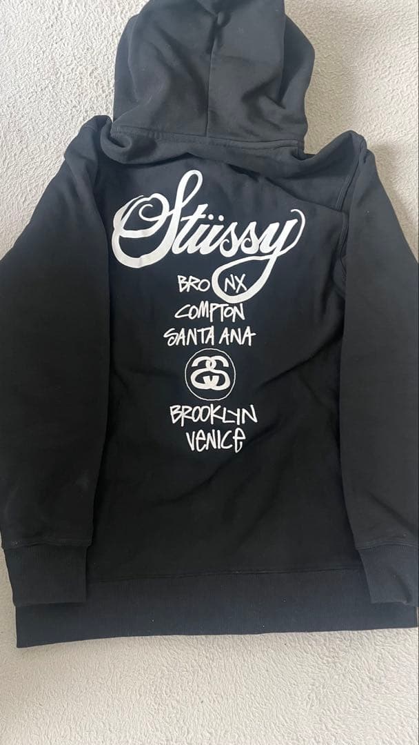 Stüssy ブラック ジップアップパーカー M