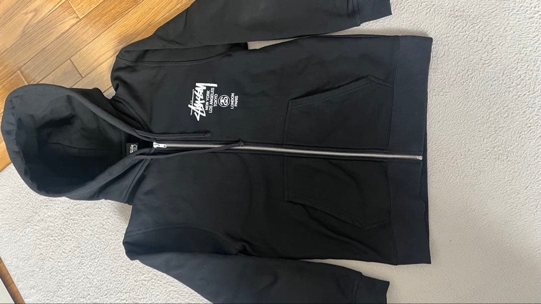 Stüssy ブラック ジップアップパーカー M