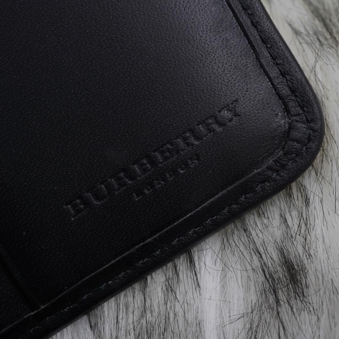 新品未使用品　箱付き　BURBERRY LONDON 二つ折り財布　ノバチェック