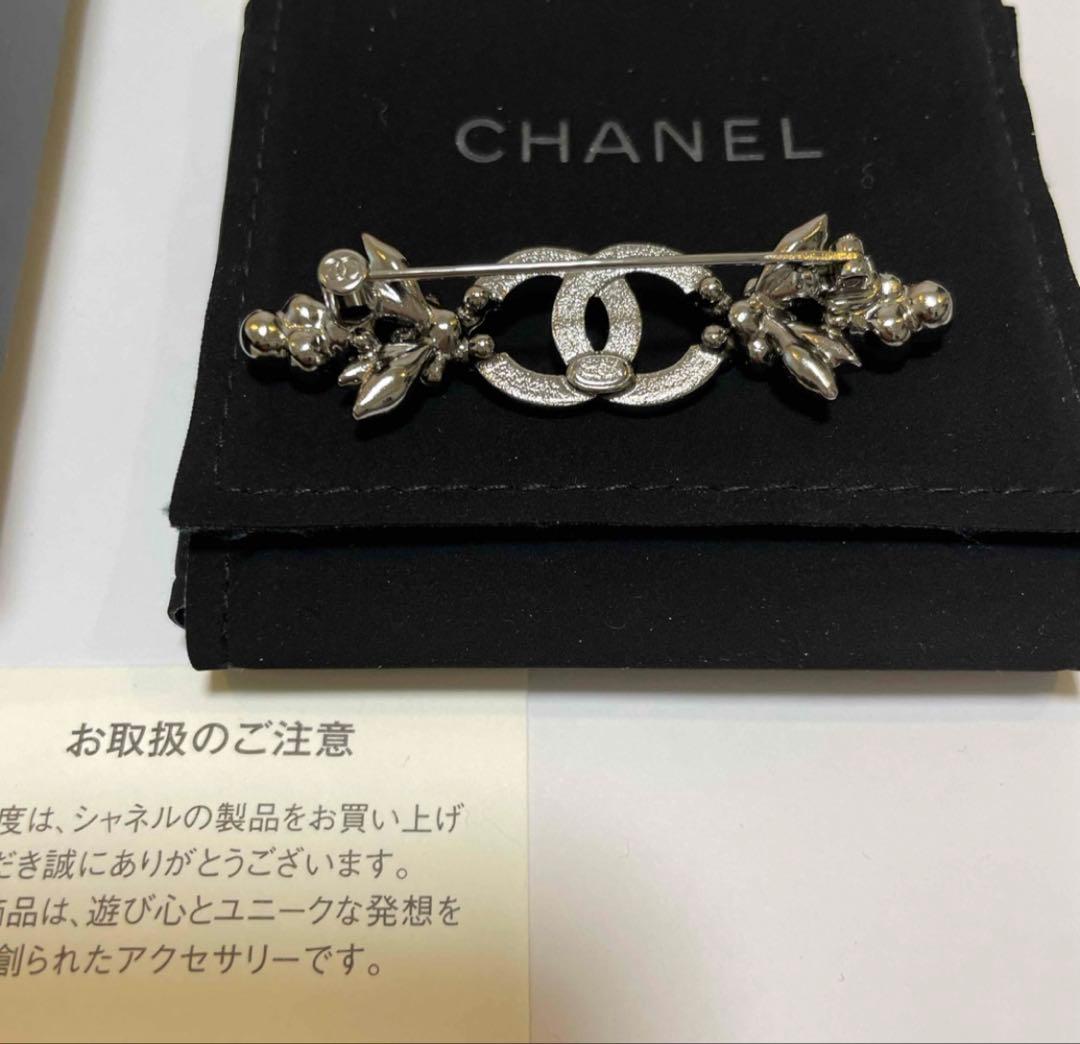 CHANEL シャネル　ダブルCロゴ ブローチ　ココマーク
