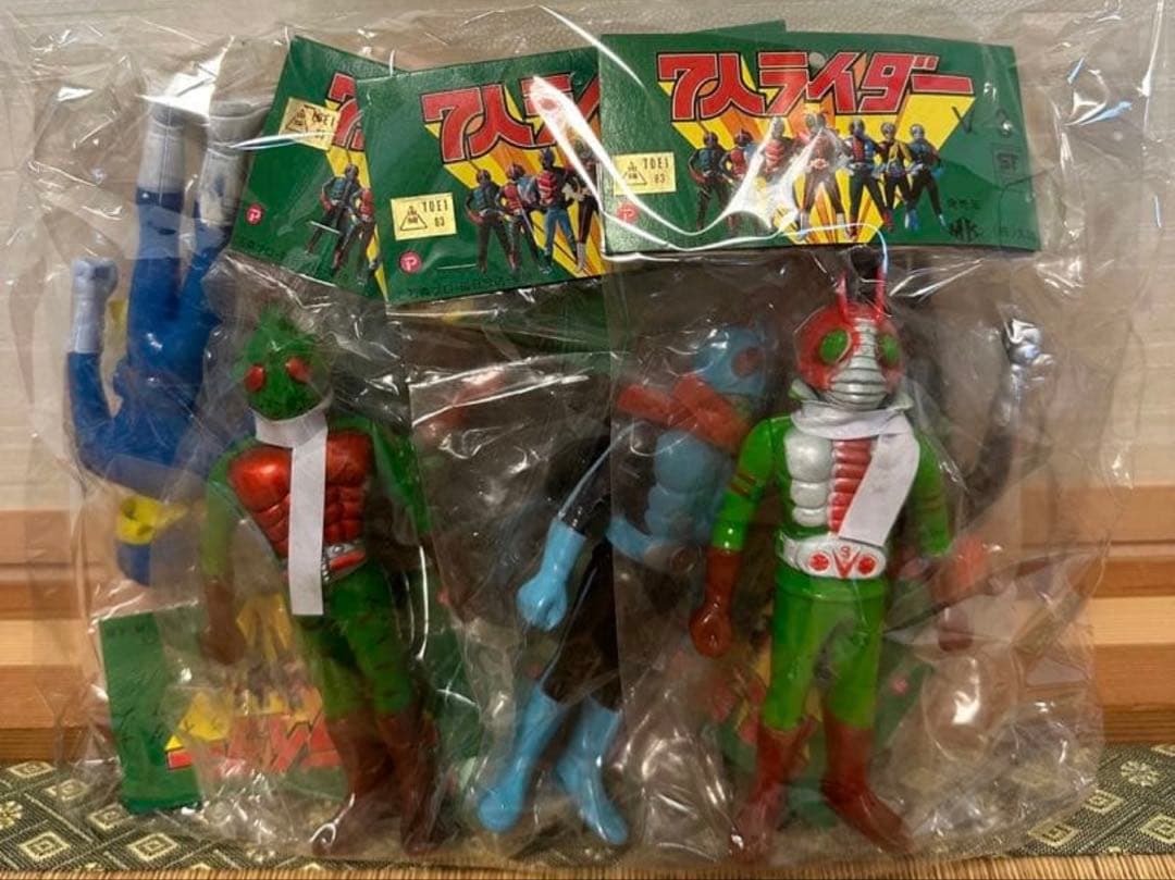 未開封　仮面ライダー　7体セット　7人ライダー　丸越　ソフビ