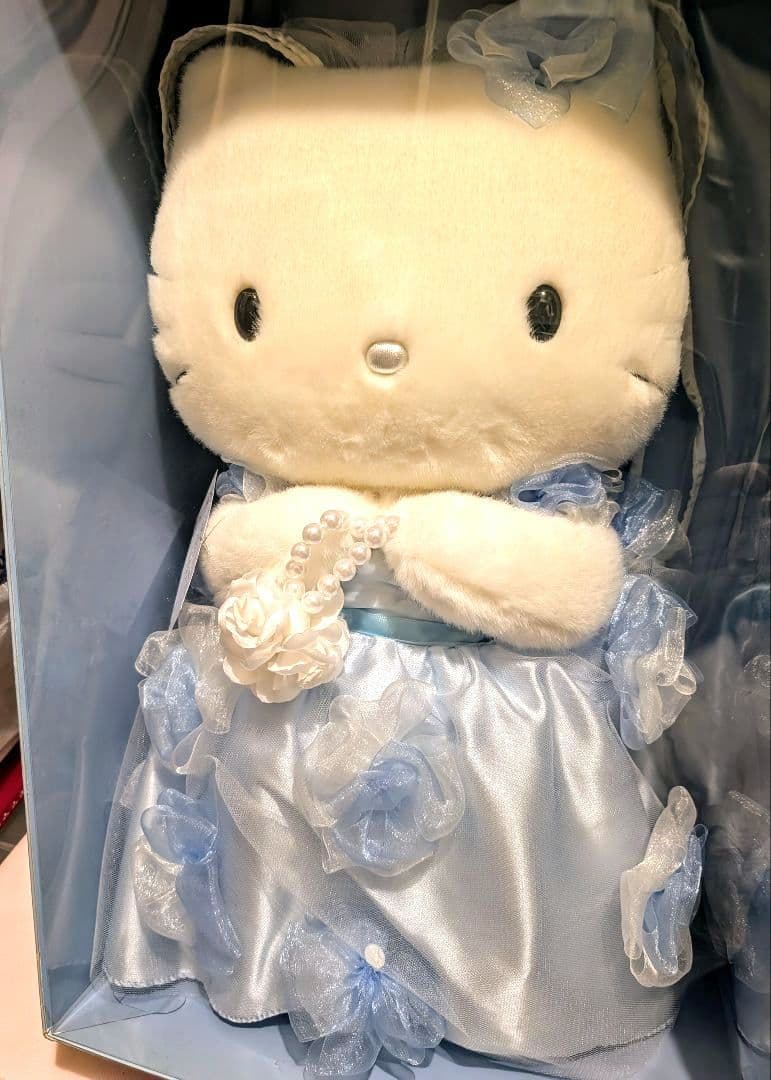 レトロ　超美品！ハローキティ Vivitix ウェディングドール　(大)