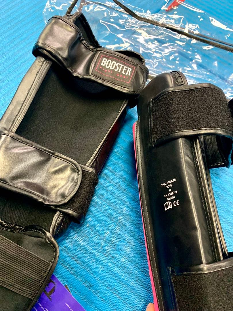 未使用 レガース キックボクシング 脛当て ムエタイ レッグサポーター