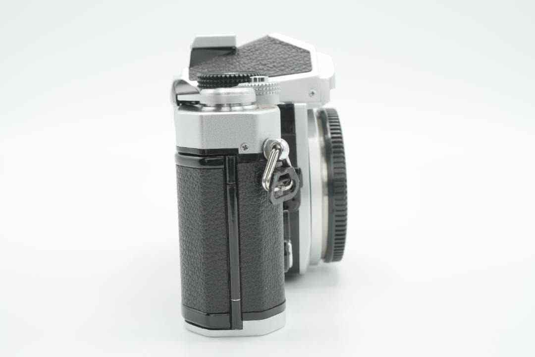 【中古】Nikon FM シルバーボディ フィルム一眼レフカメラ
