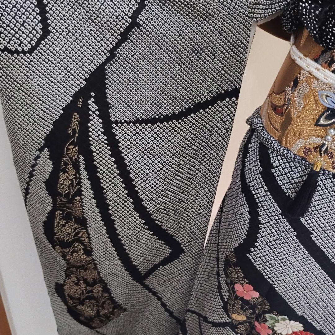 成人式　正絹振袖フルセット　総絞り黒　刺繍　豪華　華やか　草履バックセット
