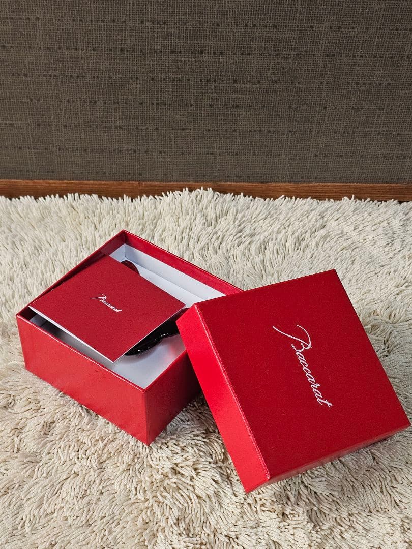 新品 Baccarat クリスタル ラッキーバタフライ RubyRed パピヨン