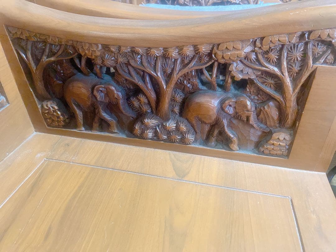 応接セット　アジアンスタイル 木製　象の彫刻