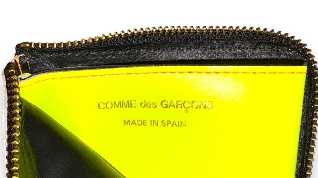 ケース コムデギャルソン SAF3100SF オレンジ　ピンク　未使用