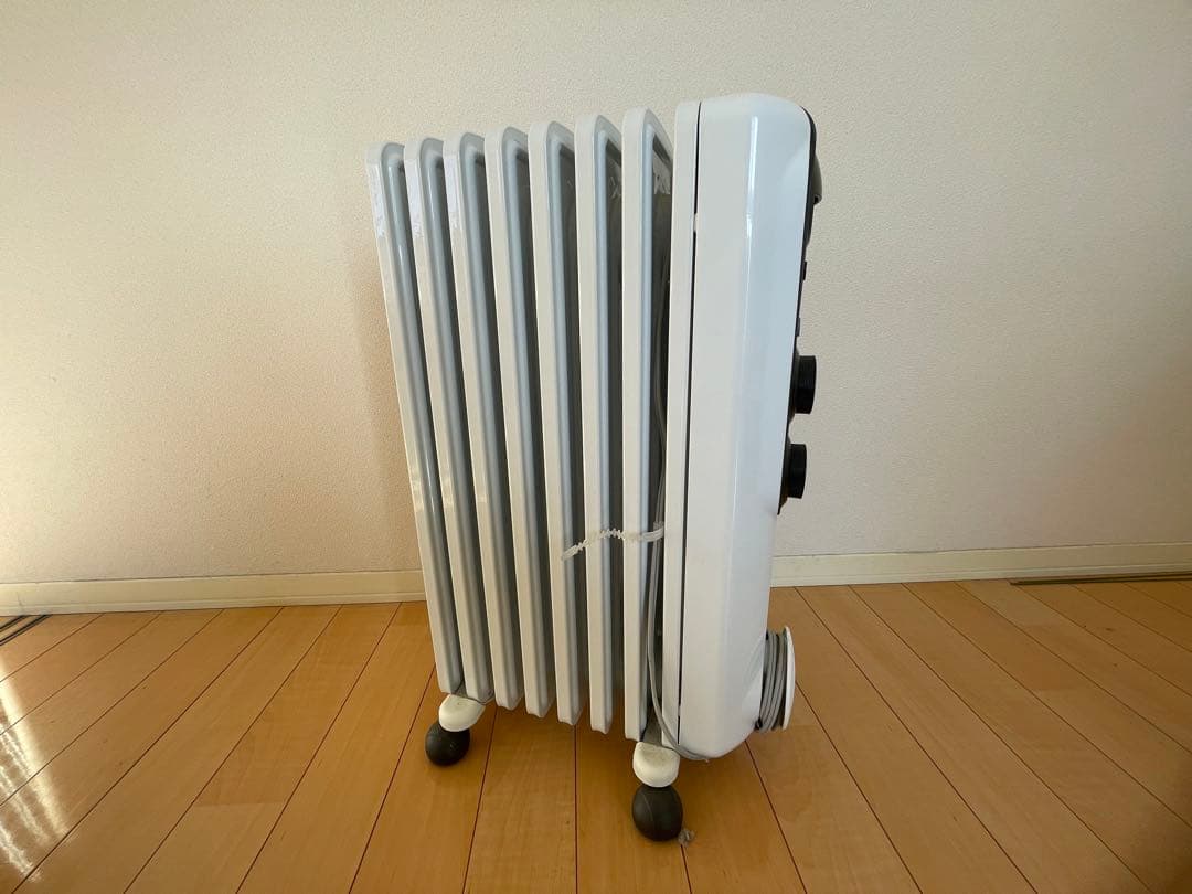 De'Longhi オイルヒーター ホワイト