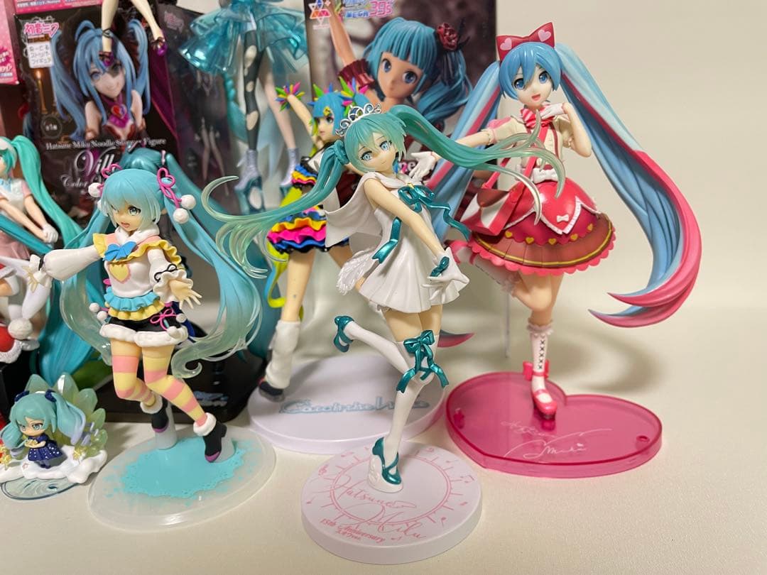 初音ミク　フィギュア　19体まとめ売り